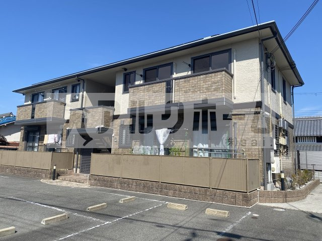 フローレスサクラの外観