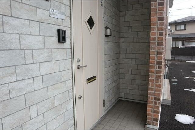 フェニックス本木壱番館の玄関