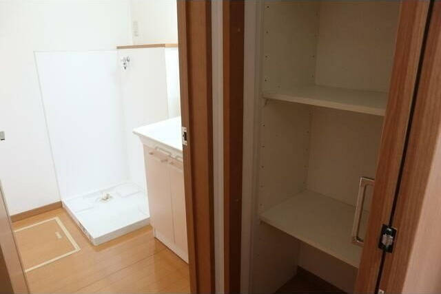 フェニックス本木壱番館の収納