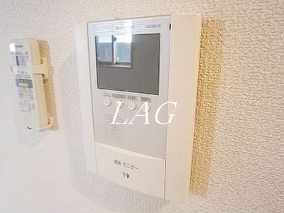 【セキュリティ】 | メドウスイート | モニター付きインターホンです。