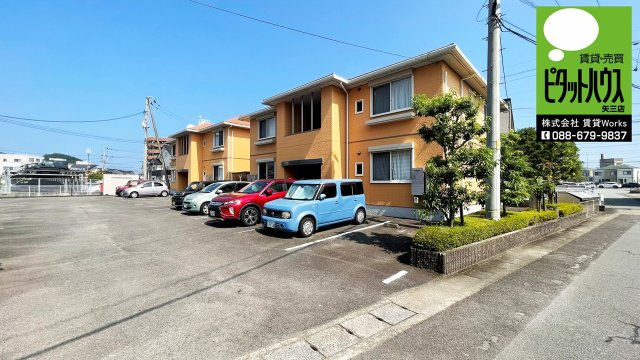 ハミングタウン　Ⅵの外観