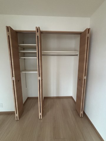立川市柴崎町２丁目の賃貸マンションの収納