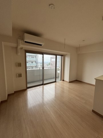 立川市柴崎町２丁目の賃貸マンションの居間・リビング