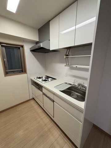 立川市柴崎町２丁目の賃貸マンションのキッチン|きれいなキッチンです
