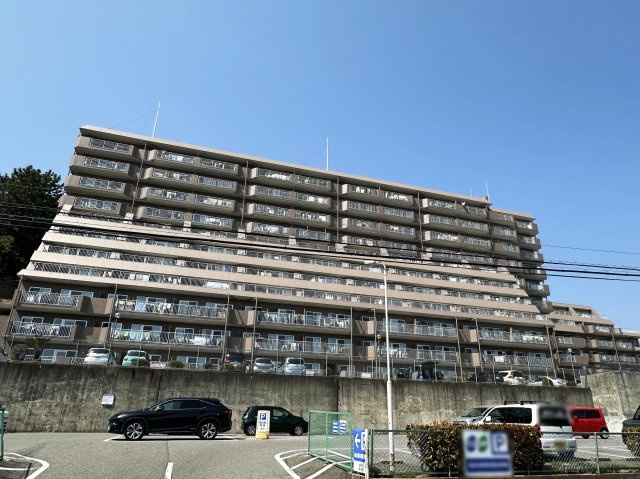 サンヴェール朝霧ケ丘A棟の外観