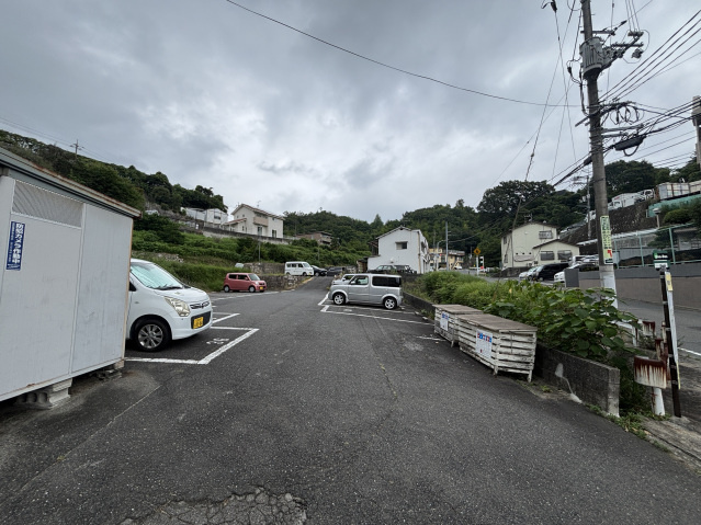 グリーンハイツ大下の駐車場