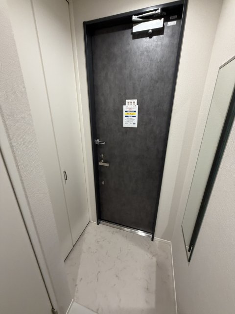 La　vita西宮北口の玄関