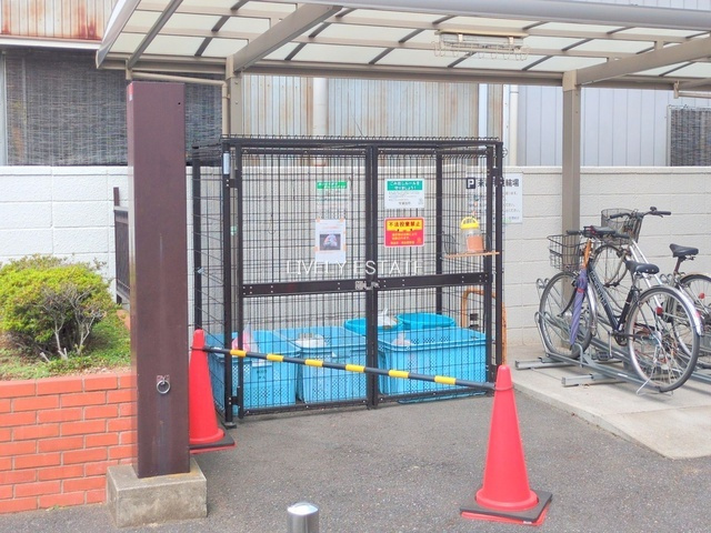 草加マンションのその他共用部分|ゴミ置場