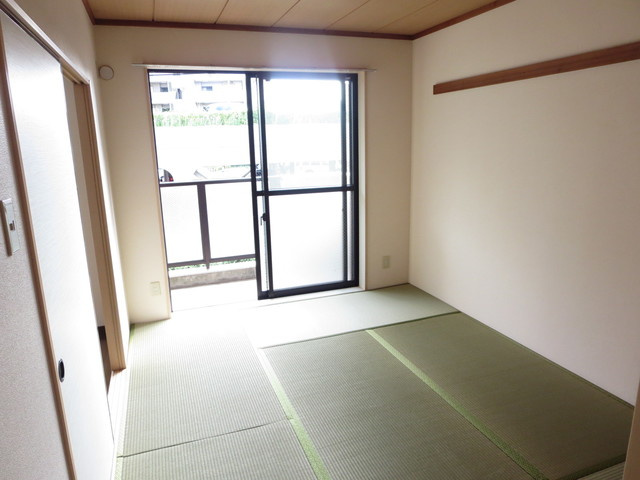 ＤＥＥＲ　ＣＯＵＲＴ壱番館の和室
