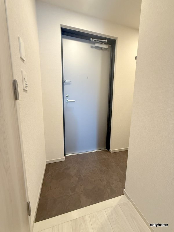 アーバネックス谷町四丁目　仲介手数料無料の玄関