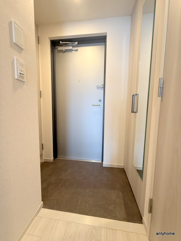 アーバネックス谷町四丁目　仲介手数料無料の玄関
