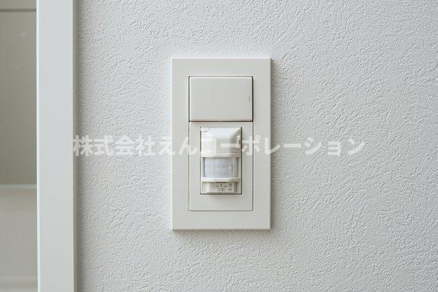 【その他】 | エンクレスト博多EXCEED | 人感センサー