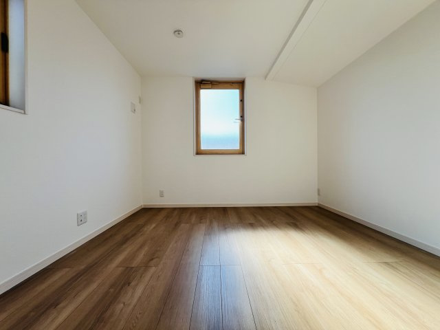 【洋室】 | 杉並区阿佐谷南１丁目　新築戸建て　A号棟 | 【施工例】家具の配置もしやすい、使い勝手の良い洋室