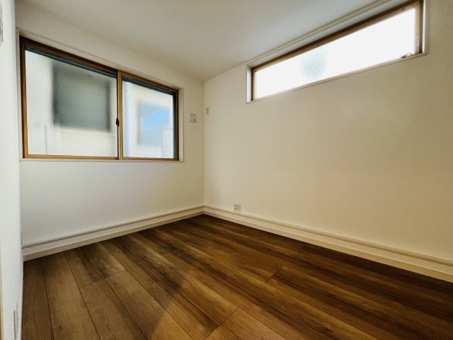 【洋室】 | 杉並区阿佐谷南１丁目　新築戸建て　A号棟 | 【施工例】家族それぞれの時間を心地よく過ごせる洋室
