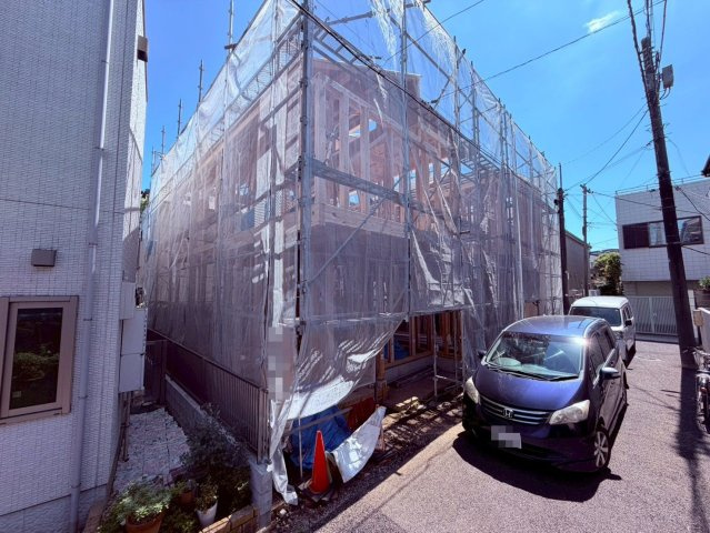 【外観】 | 杉並区阿佐谷南１丁目　新築戸建て　A号棟 | 建築中