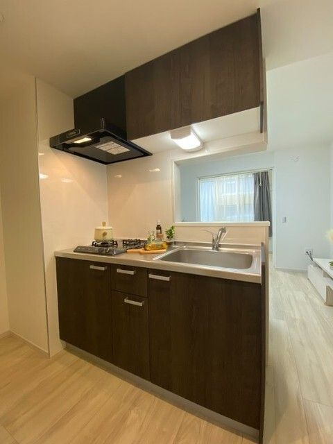 ＫＥＩＡＩ　ＲＥＳＩＤＥＮＣＥ　新柏Ⅱのキッチン|コンパクトなキッチンで掃除もラクラク
