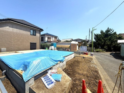 【外観】 | 【仲介手数料350万円が無料！】■経堂18分、桜上水15分  ■２０帖超の広いＬＤＫ ■４ＬＤＫ | 決算キャンペーン中！
家計応援サービスの限界に挑戦中！
詳細は「諸費用」欄をご確認下さい！
■経堂18分、桜上水15分
■南側の開放感があり陽当り良好
■２０帖超の広いＬＤＫ
■４ＬＤＫ