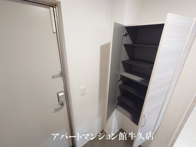 D-Invest栄町の収納