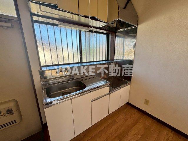 綾瀬市大上５丁目のアパートのキッチン