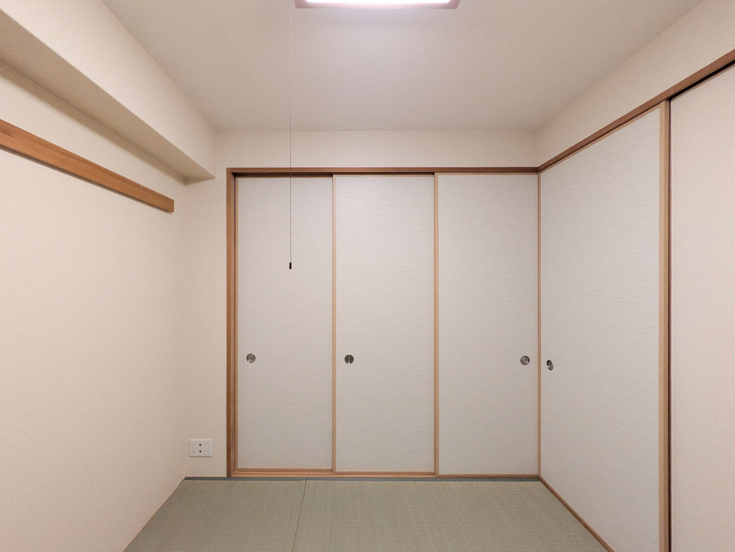 パークグラン西岡本の和室