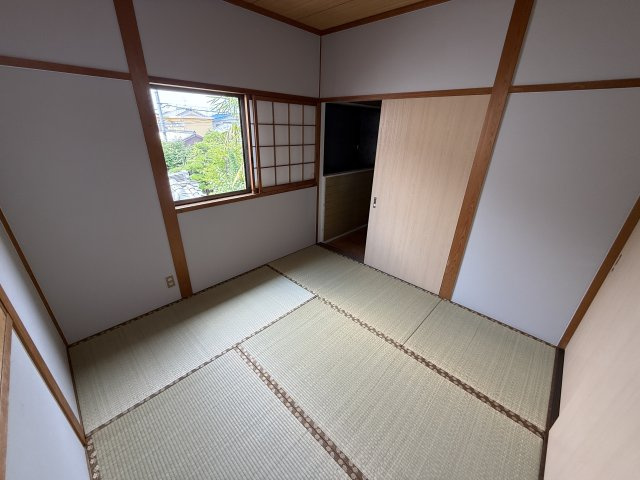 葛本町戸建の和室