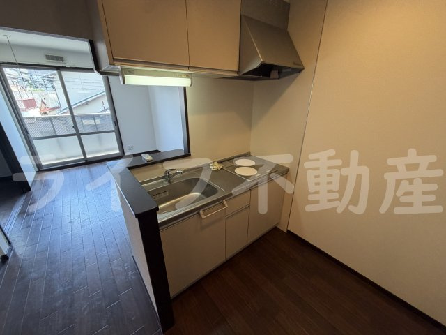 KINZY COURT Ⅱのキッチン|きれいなキッチンです