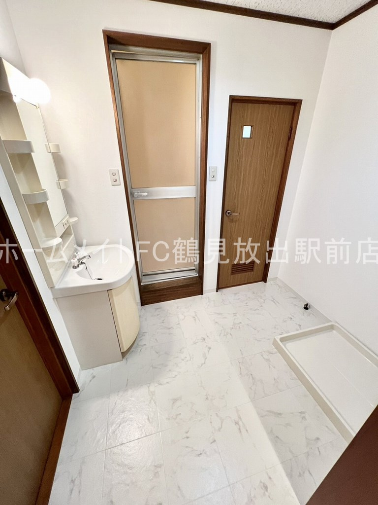 大阪市城東区鴫野東３丁目の賃貸マンションの洗面所