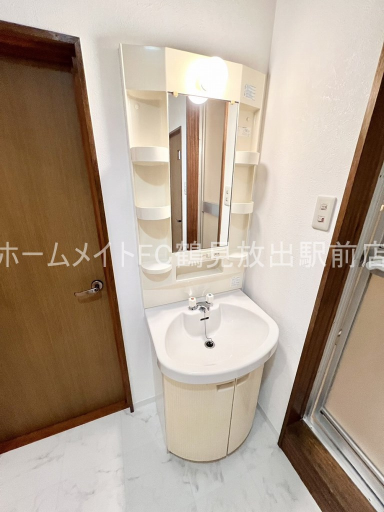 大阪市城東区鴫野東３丁目の賃貸マンションの独立洗面台