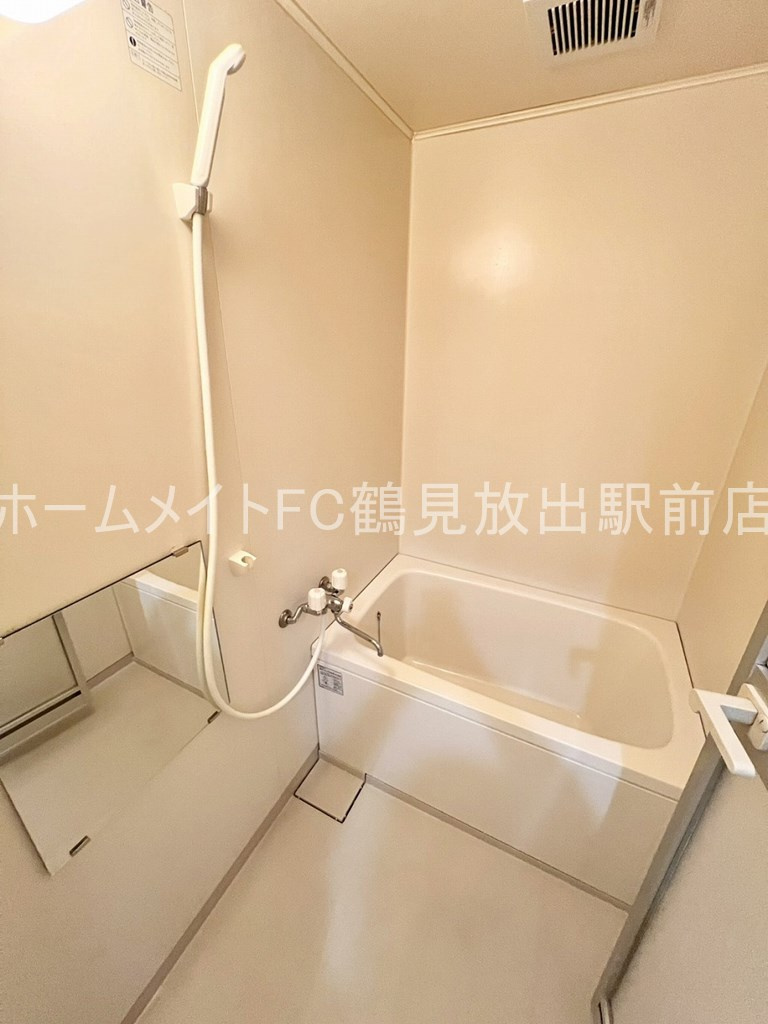大阪市城東区鴫野東３丁目の賃貸マンションの浴室