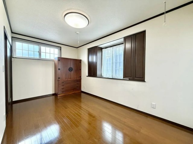 近江八幡市小船木町　中古戸建