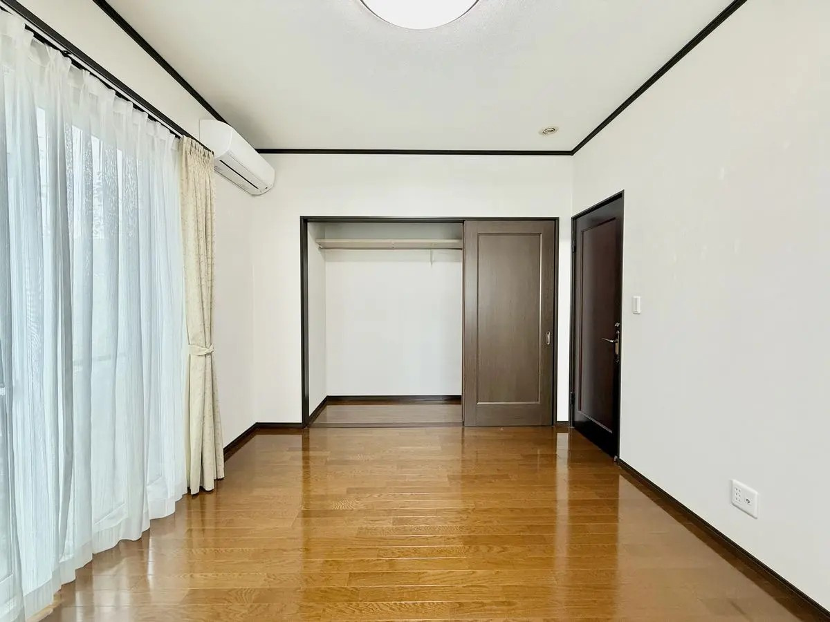 近江八幡市小船木町　中古戸建
