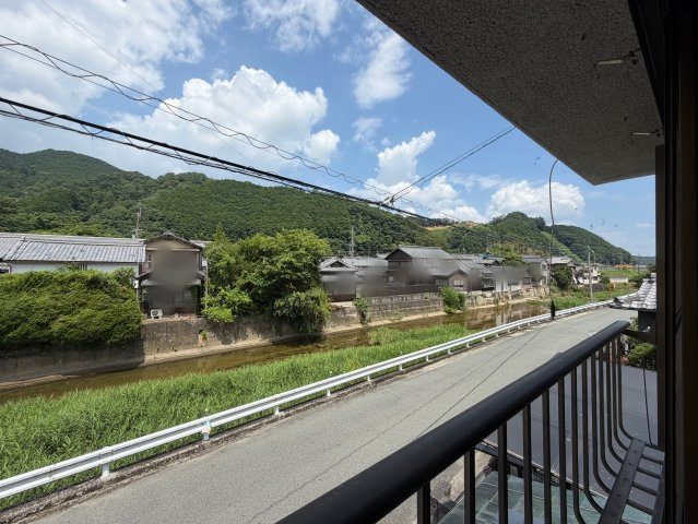 御所市古瀬　中古戸建の内装|物件からの景色♪自然いっぱいの景色に癒されます!(^^)!