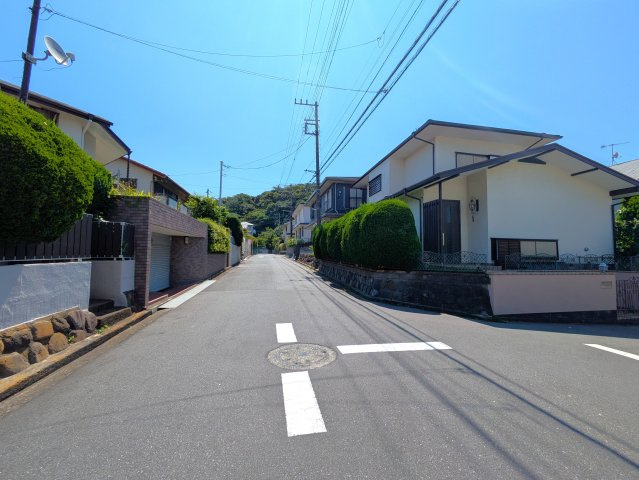 家族の暮らしを彩る　設備充実の４LDK　の周辺|住宅地