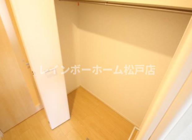 グランドソレイユ　【非対面対応】接客・申込・契約オンライン！LINE×相談可！の収納|こまごまとしたものを収納できそうですね