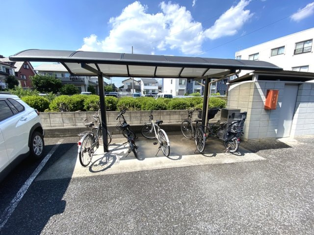 セジュール彩　弐番館のその他共用部分|屋根付き駐輪場☆彡