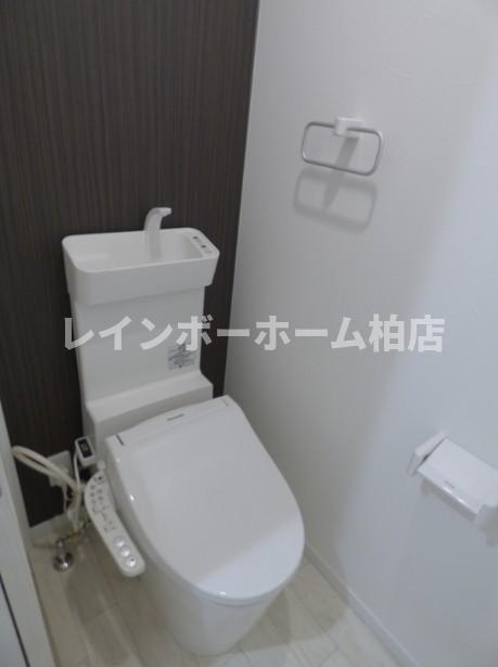 特典：仲介手数料が無料です!!のトイレ|温水洗浄便座です