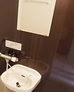 足立区梅田６丁目のアパートの洗面所