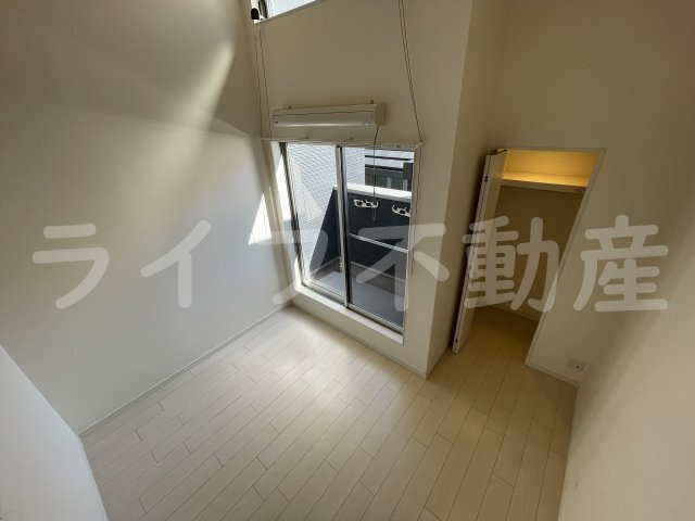 プラムハウス｜VR内覧可能です♪の寝室|使い勝手のいい寝室です