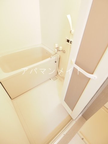 【浴室】 | エスポワール和泉 | ゆったり過ごせるお風呂です