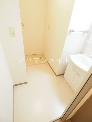 【設備】 | エスポワール和泉 | 洗濯機置場です