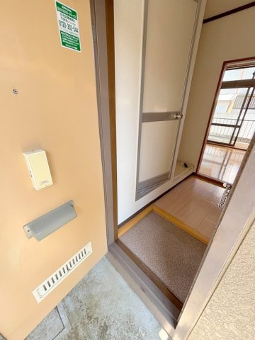 シティハイム　エスポワールの玄関