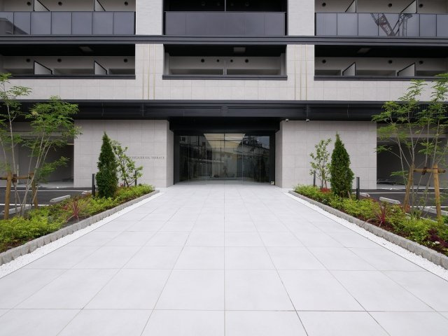 Alivis浪速東SoL TERRACEのエントランス