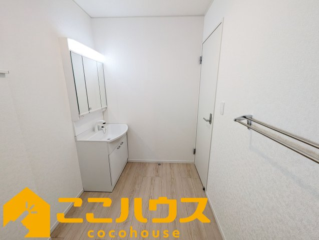 南城市知念安座真第2　新築戸建て　全2棟　1号棟のランドリースペース|脱衣所