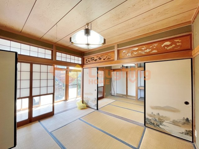【居間・リビング】の画像