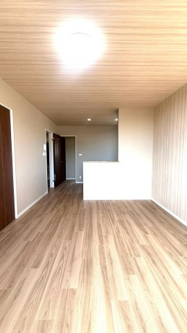 福山市松永町４丁目のアパートの居間・リビング