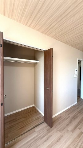 福山市松永町４丁目のアパートの収納