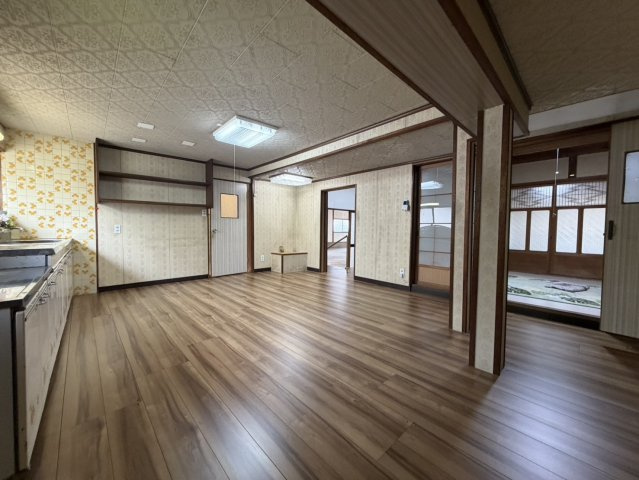 ペディハウス加西市玉野町の居間・リビング