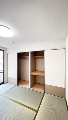 シャーメゾンⅡ番館の収納