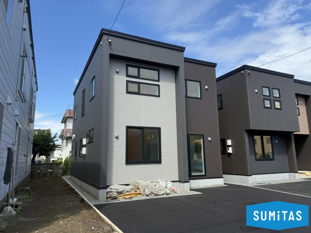 札幌市東区伏古7条4丁目　1号棟