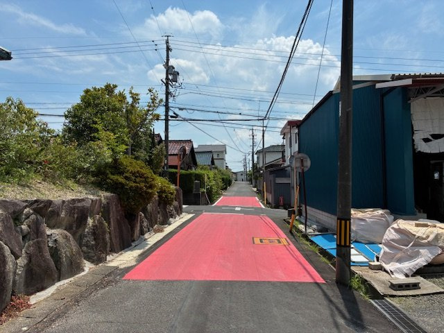 【前面道路含む現地写真】の画像